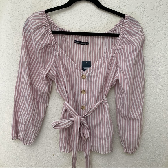 Abercrombie & Fitch Tops - Abercrombie & Fitch top
